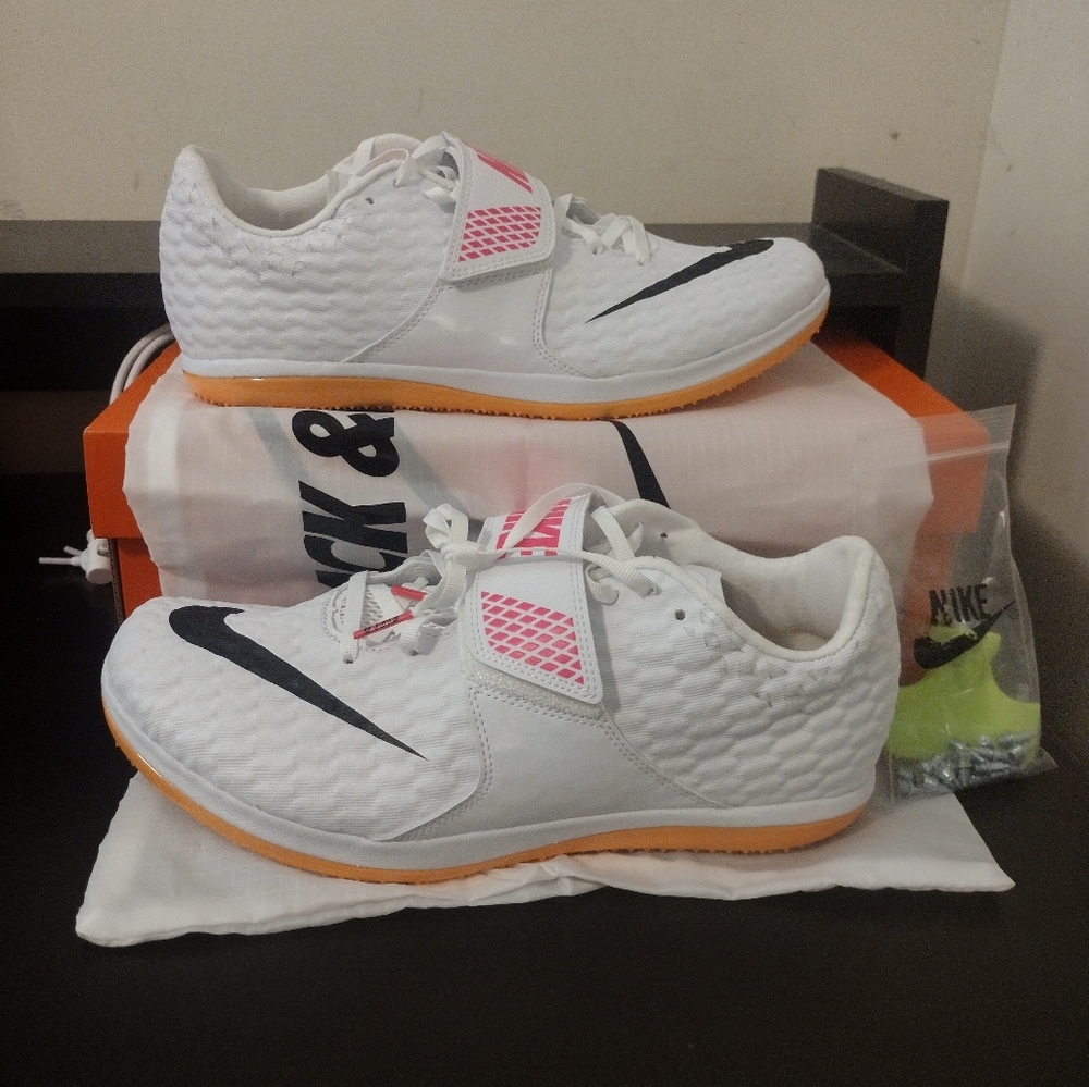 Nike High Jump Elite